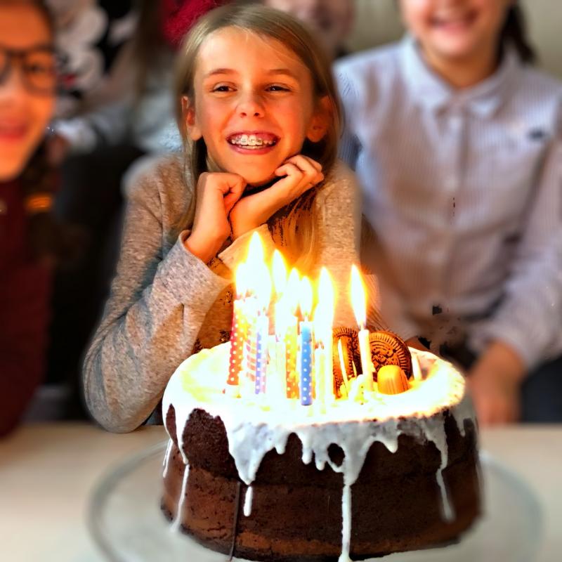 La petite fille qui a fêté ses 11 ans