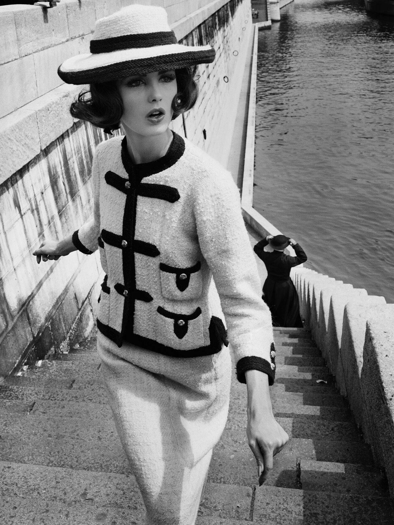 Dorothy little bara priest paris vogue credit 1960 william klein