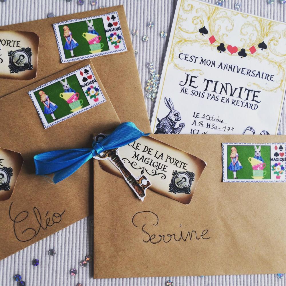 invitation anniversaire Alice au Pays des Merveilles