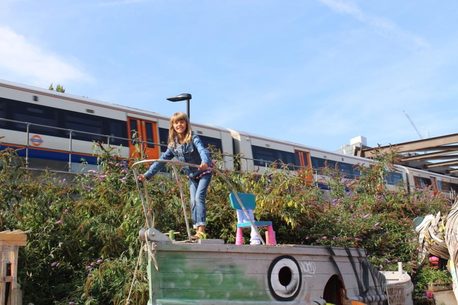 The Nomadic Community Gardens of Brick Lane