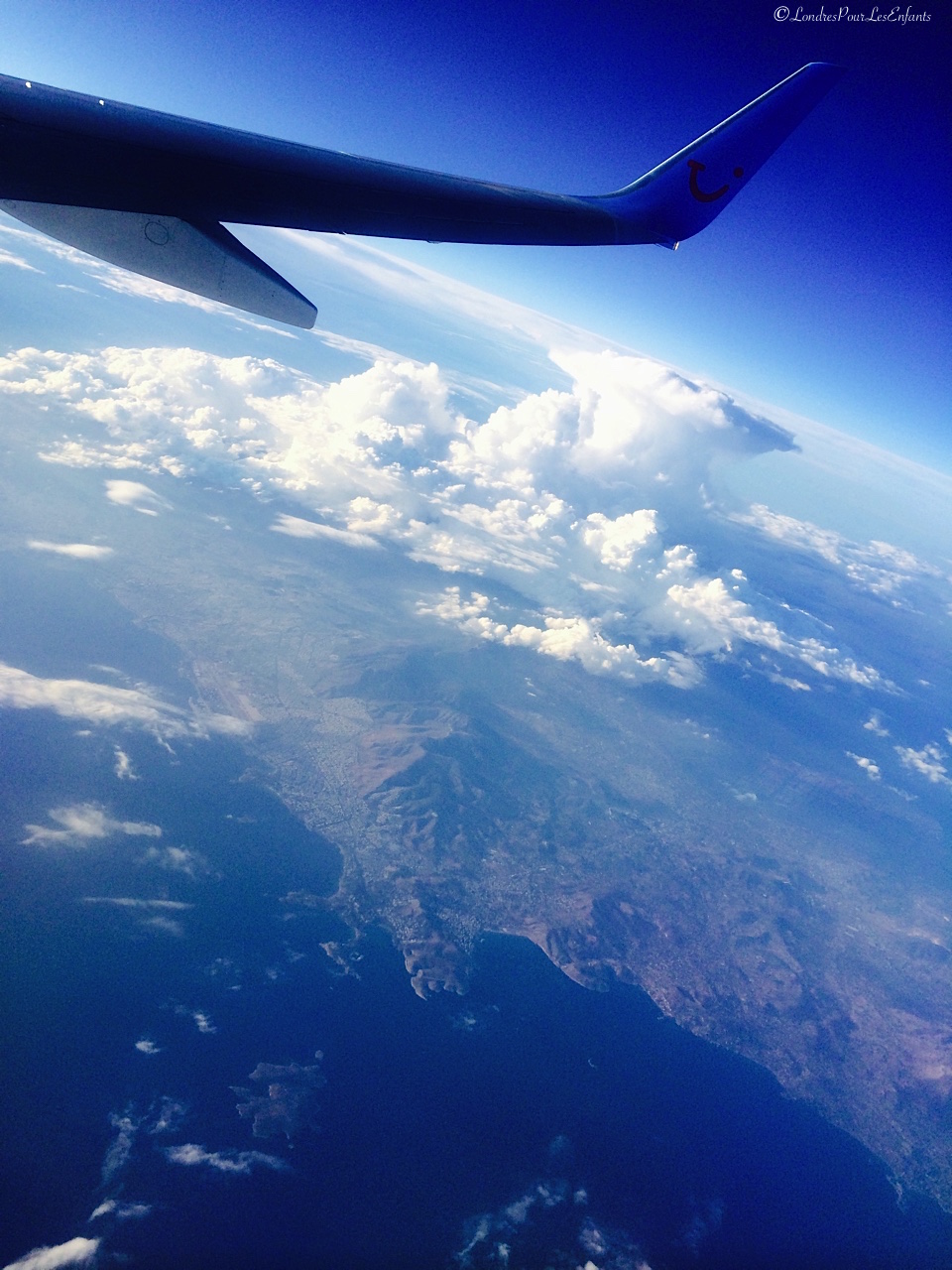 prendre l'avion avec les enfants!