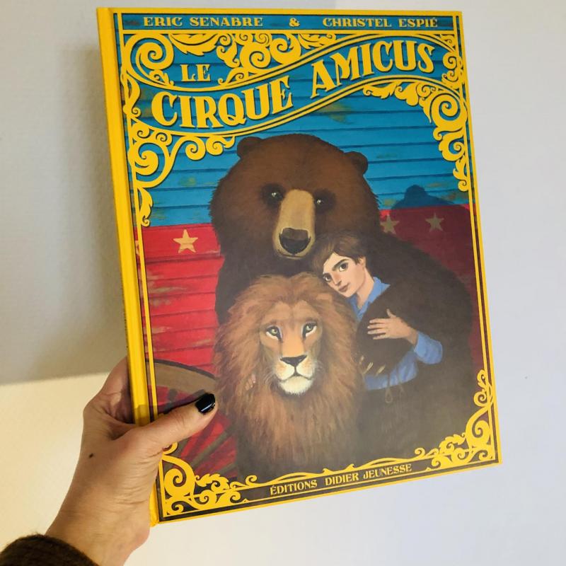 Week-end lecture #199 : Le Cirque Amicus
