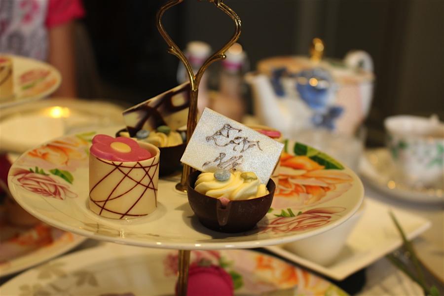 afternoon tea in Wonderland at Taj 51 : review