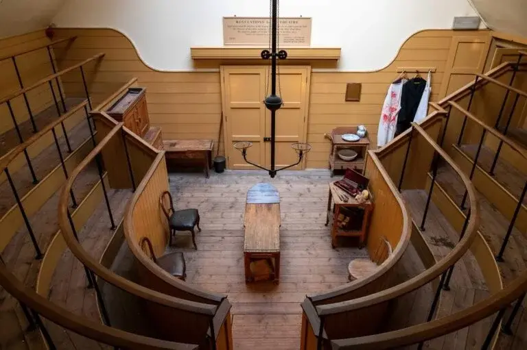Old operating theatre e1665052827360 768x511 jpeg