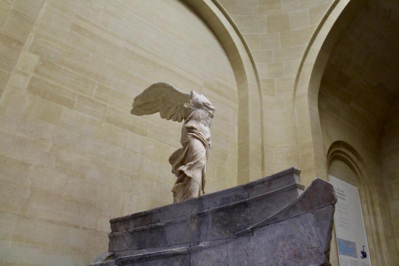 La petite fille qui voulait visiter Le Louvre...